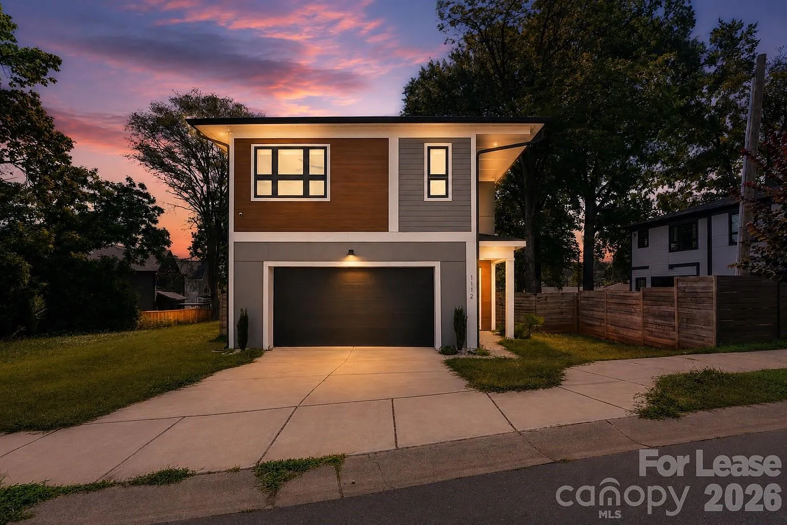 3 bed, 2.5 bath, 2764 sqft, $3,700 — Photo 1