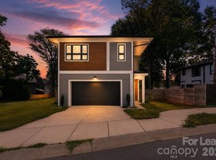 1112 Fairmont St, Charlotte, NC 28216