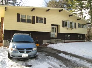 5 Blair Rd, Merrimack, NH 03054