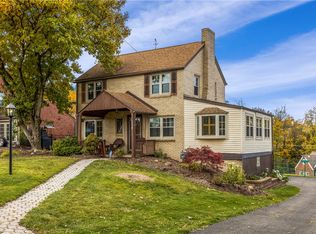 935 Irwin Dr, Pittsburgh, PA 15236