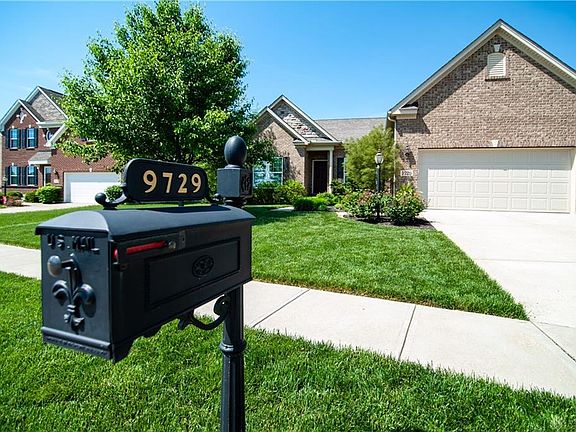 3rd image of 9729 Crooked Creek Dr