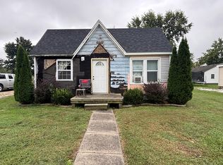 114 W Caldwell St, La Plata, MO 63549