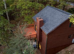 596 Riverview Dr, Ellijay, GA 30540