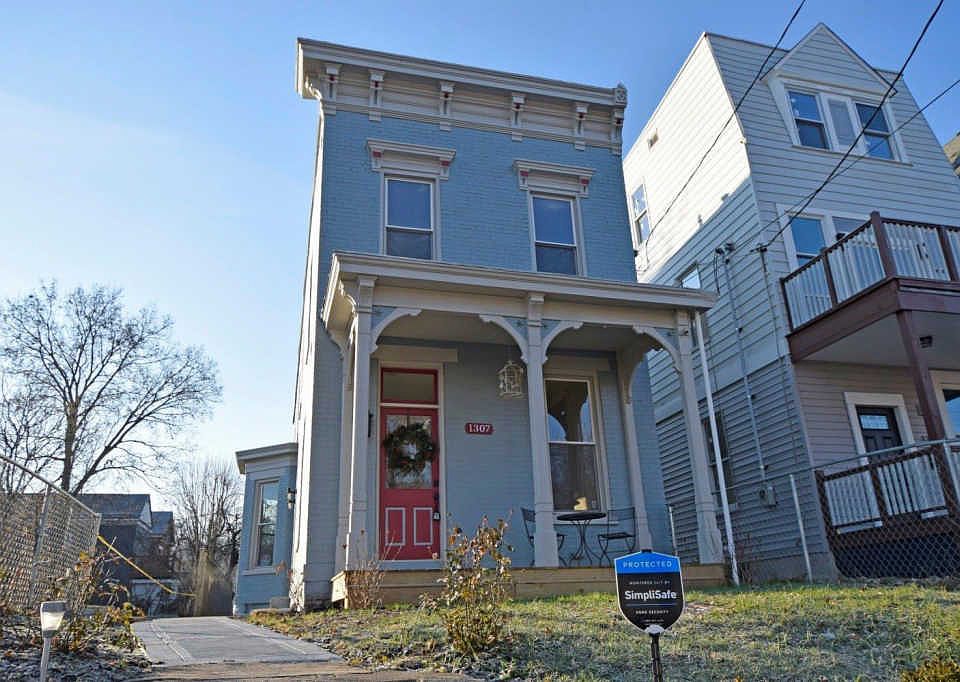 1st image of 1307 Chase Ave