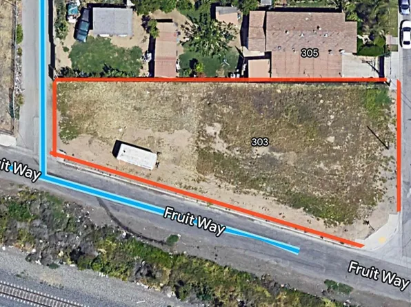 303 Troy St, Bakersfield, CA 93306