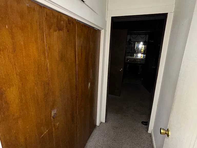 905 W Monroe St — Photo 15