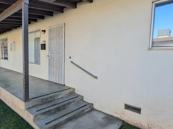 1360 E 20th St #1360, Merced, CA 95340