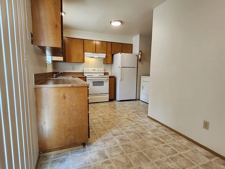 12909 109th Avenue Ct E — Photo 10