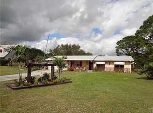 1445 SW Alligator St, Palm City, FL 34990