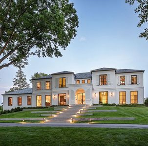 11 Tokeneke Trl, Darien, CT, 06820
