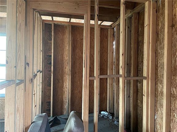 5th image of 4824-26 Thalia St