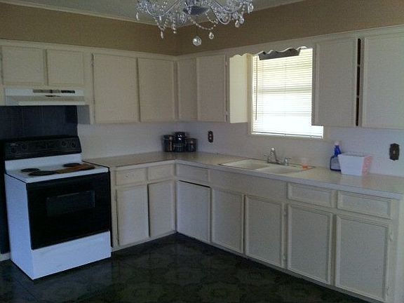 4th image of 170 Pecan Dr