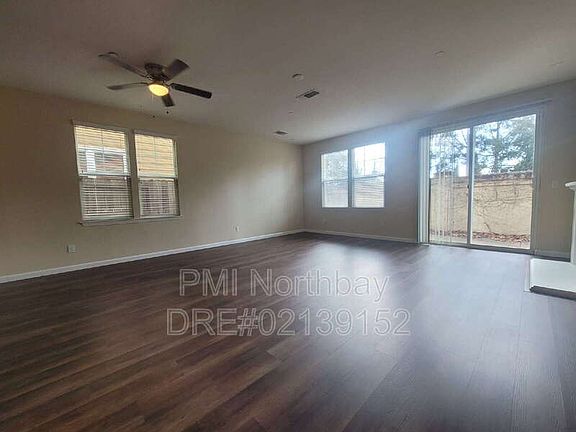 4th image of 119 Sunshine St