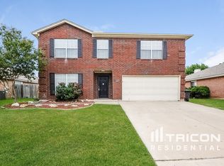 5000 Prairie Creek Trl, Fort Worth, TX 76179
