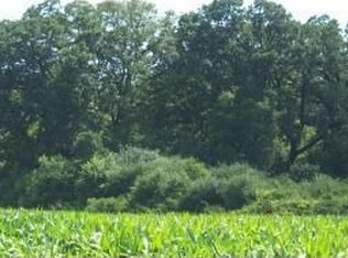 29403 Mount Tom Rd, Burlington, WI 53105