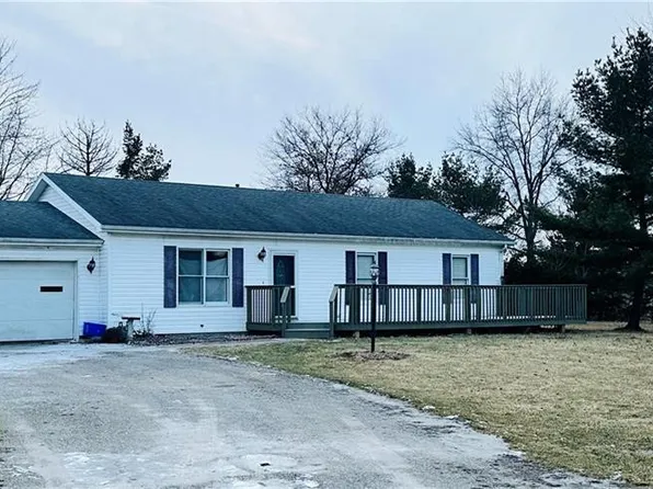 1740 Ayersville Ave, Defiance, OH 43512