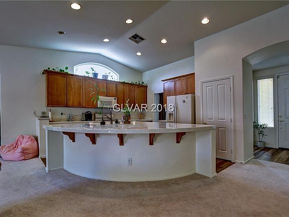4th image of 9300 Garden Springs Ave