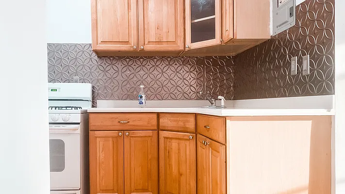 Rented by Nooklyn NYC LLC | media 20