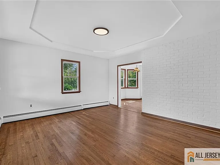 226 Gravel Hill Rd — Photo 10