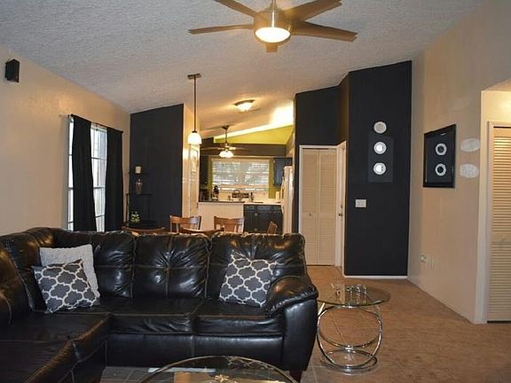 5th image of 134 Meadow Blvd