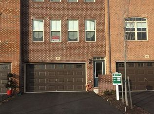 6 Arrowleaf Dr, Millersville, MD 21108