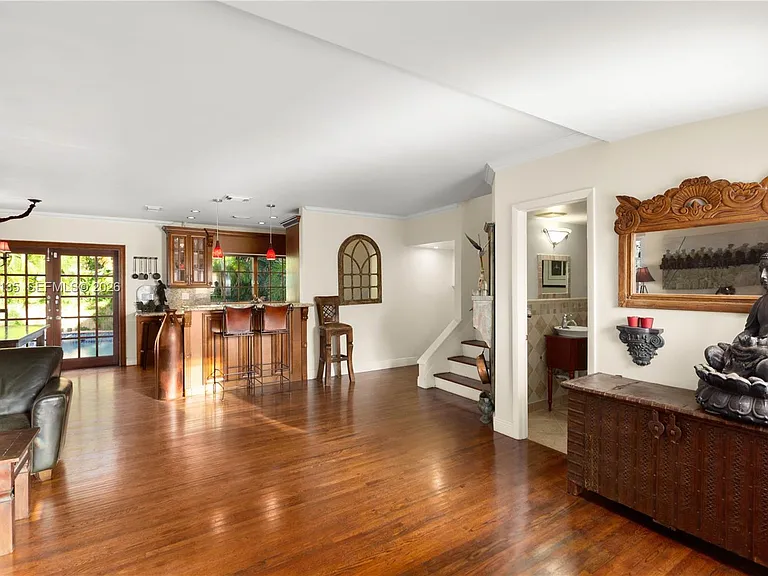 6315 Maynada St — Photo 15