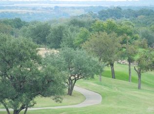 7417 S Aberdeen Dr, Cleburne, TX 76033