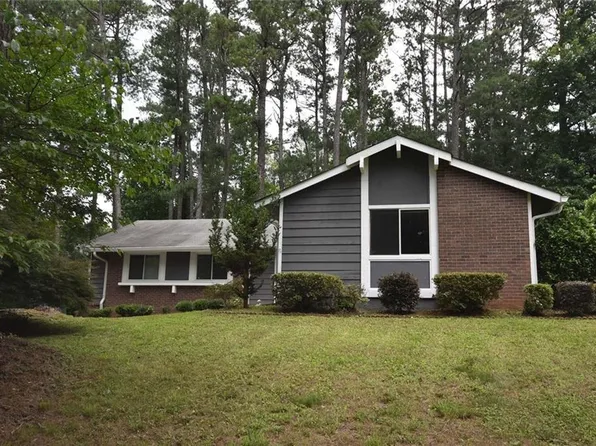 1288 Crescent Dr, Marietta, GA 30066