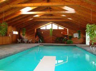 24 Woodcrest Rd, Whippany, NJ 07981