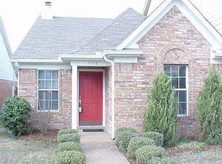 7758 Shadowland Dr, Memphis, TN 38125