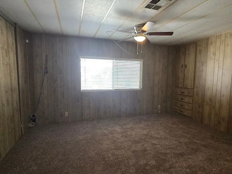 25313 De Waide Ave — Photo 9