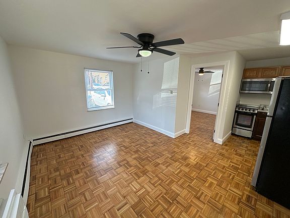 2nd image of 1433-1437 Highland St #1433-F