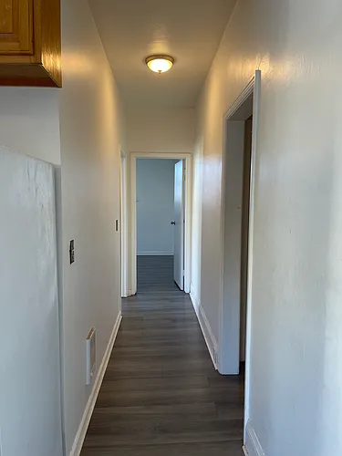 478 Capital St #6 Photo 1
