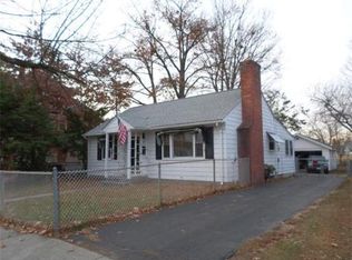 218 Fountain St, Springfield, MA 01108