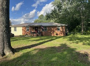 13 Tunstill Loop Rd, Fayetteville, TN 37334