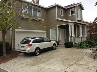 13 Chaucer Pl, Petaluma, CA 94954