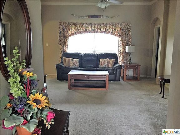 2nd image of 7912 Woodbury Dr