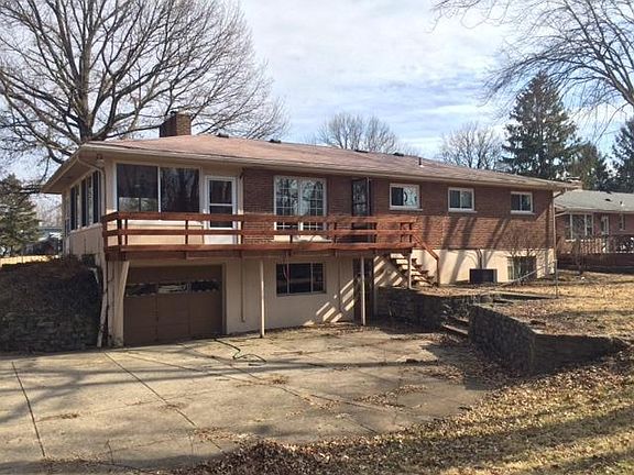 2nd image of 7477 Shelley Ln