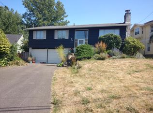 9828 41st Ave SW, Seattle, WA 98136