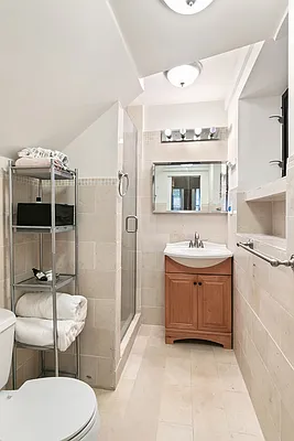 Rented by Brown Harris Stevens | media 28