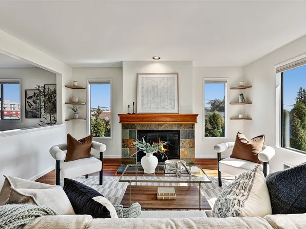 9407 Linden Ave N #B, Seattle, WA 98103