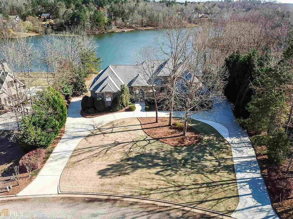 1st image of 704 Laura Ct #446
