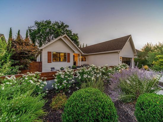 15 Stags View Lane, Yountville, CA 94599