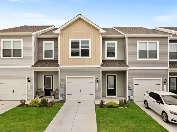 112 Cramsford St, Falling Waters, WV 25419