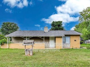 546 Mooreland Dr, New Whiteland, IN 46184