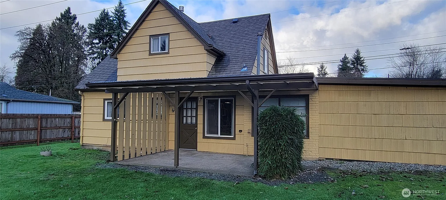 309 Bates Street SW photo 1