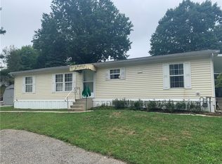 416 Perry Cir, Cranberry Township, PA