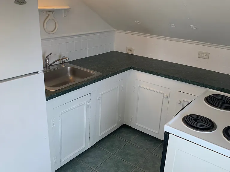 54 Fern Ave #3 — Photo 4
