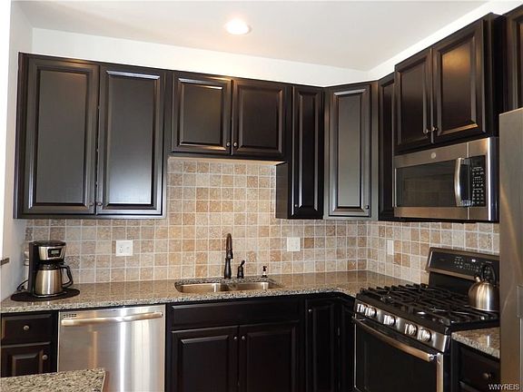 2nd image of 4247 Arthur Ct