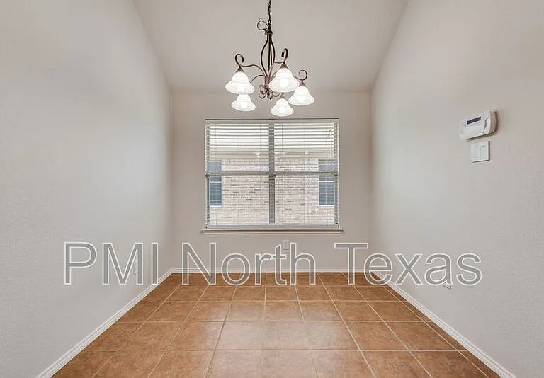12608 Red Hawk Dr — Photo 9